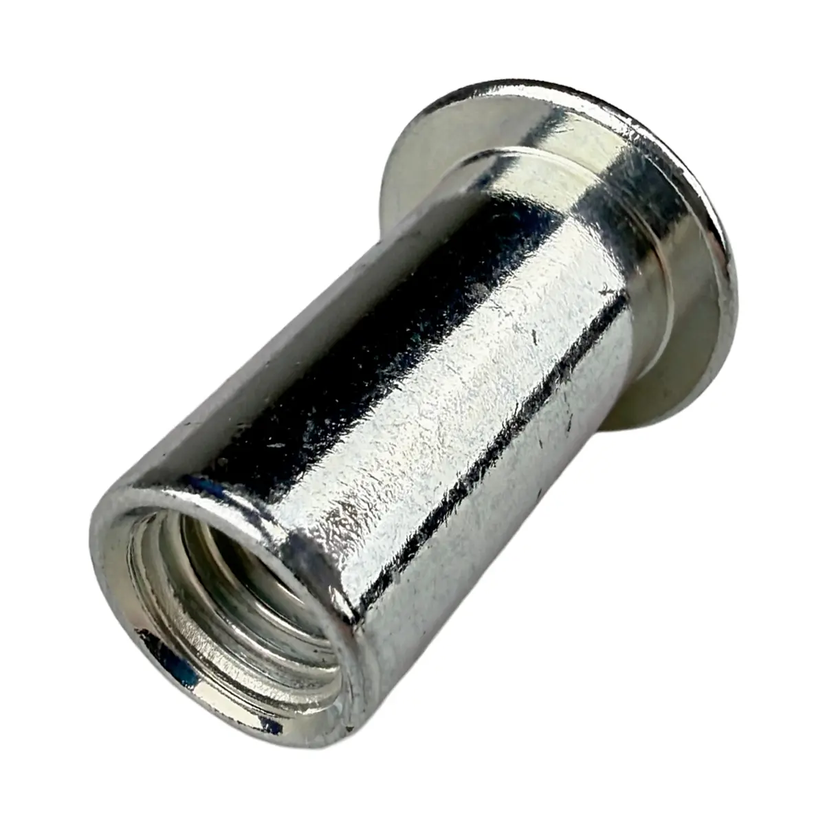 Купить Гайка-втулка 826/01717 А со склада в Москве. Оригинальные и OEM запчасти в наличии. Широкий выбор, гарантия качества. | РУСТЕХ.