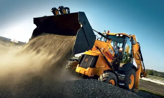 Экскаватор-погрузчик JCB 3CX