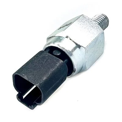 Купить Датчик давления масла двигателя 320/04046, 320/A4146, 320/04038 A со склада в Москве. Оригинальные и OEM запчасти в наличии. Широкий выбор, гарантия качества. | РУСТЕХ.