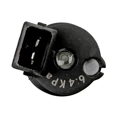 Купить Датчик загрязнения воздушного фильтра 332/J6722 А со склада в Москве. Оригинальные и OEM запчасти в наличии. Широкий выбор, гарантия качества. | РУСТЕХ.