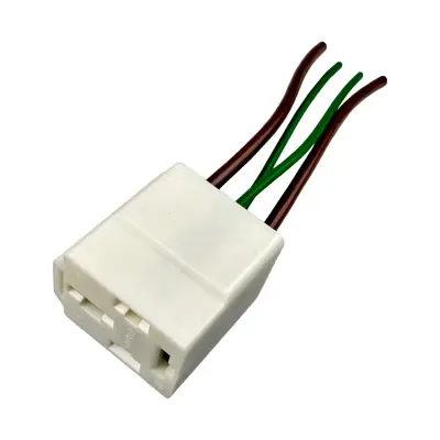 Купить Колодка реле стартера с проводами S=2,5 и S=0,5 L=120мм/10 А														 со склада в Москве. Оригинальные и OEM запчасти в наличии. Широкий выбор, гарантия качества. | РУСТЕХ.