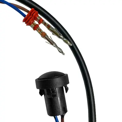 Купить Кнопка рычага управления 701/D9774, 701/49800 А со склада в Москве. Оригинальные и OEM запчасти в наличии. Широкий выбор, гарантия качества. | РУСТЕХ.