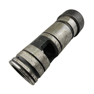 Купить Втулка гидромолота JCB HM386 нижняя 332/G2768 А со склада в Москве. Оригинальные и OEM запчасти в наличии. Широкий выбор, гарантия качества. | РУСТЕХ.