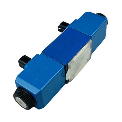 Купить Соленоид 25/MM6396 A со склада в Москве. Оригинальные и OEM запчасти в наличии. Широкий выбор, гарантия качества. | РУСТЕХ.