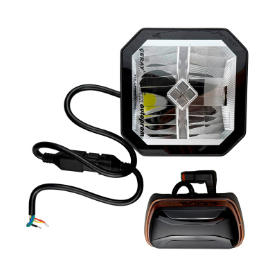 Купить Фара рабочего света квадратная 202403 KBL  со склада в Москве. Оригинальные и OEM запчасти в наличии. Широкий выбор, гарантия качества. | РУСТЕХ.