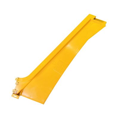 Купить Уголок капота правый вертикальный 332/P5302, 332/C4066 А со склада в Москве. Оригинальные и OEM запчасти в наличии. Широкий выбор, гарантия качества. | РУСТЕХ.