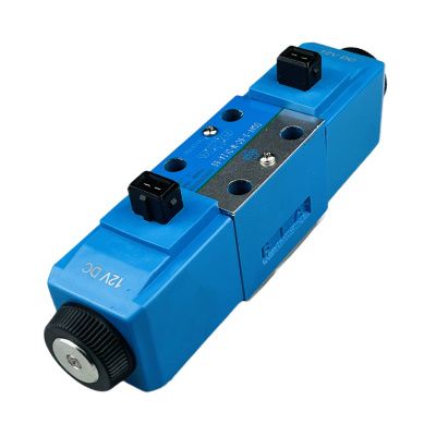 Купить Соленоид 25/MM6394, 25/104700 А со склада в Москве. Оригинальные и OEM запчасти в наличии. Широкий выбор, гарантия качества. | РУСТЕХ.