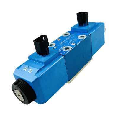 Купить Соленоид КПП JCB 25/221090, 25/220998 ОEM со склада в Москве. Оригинальные и OEM запчасти в наличии. Широкий выбор, гарантия качества. | РУСТЕХ.